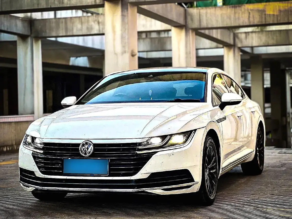 2019 Volkswagen CC 2.0T 186HP L4 7DCT