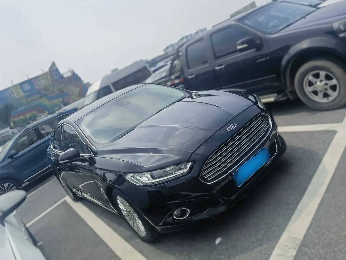 2013 Ford Mondeo 2.0T 203HP L4 6AT