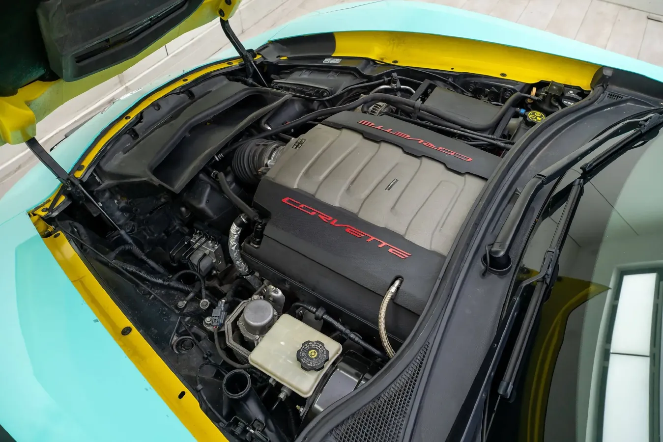 2020 Chevrolet Corvette 6.2L 496HP V8 8DCT,autocango,china used car exporter,china ev exporter,chinese used car exporter,chinese used ev exporter