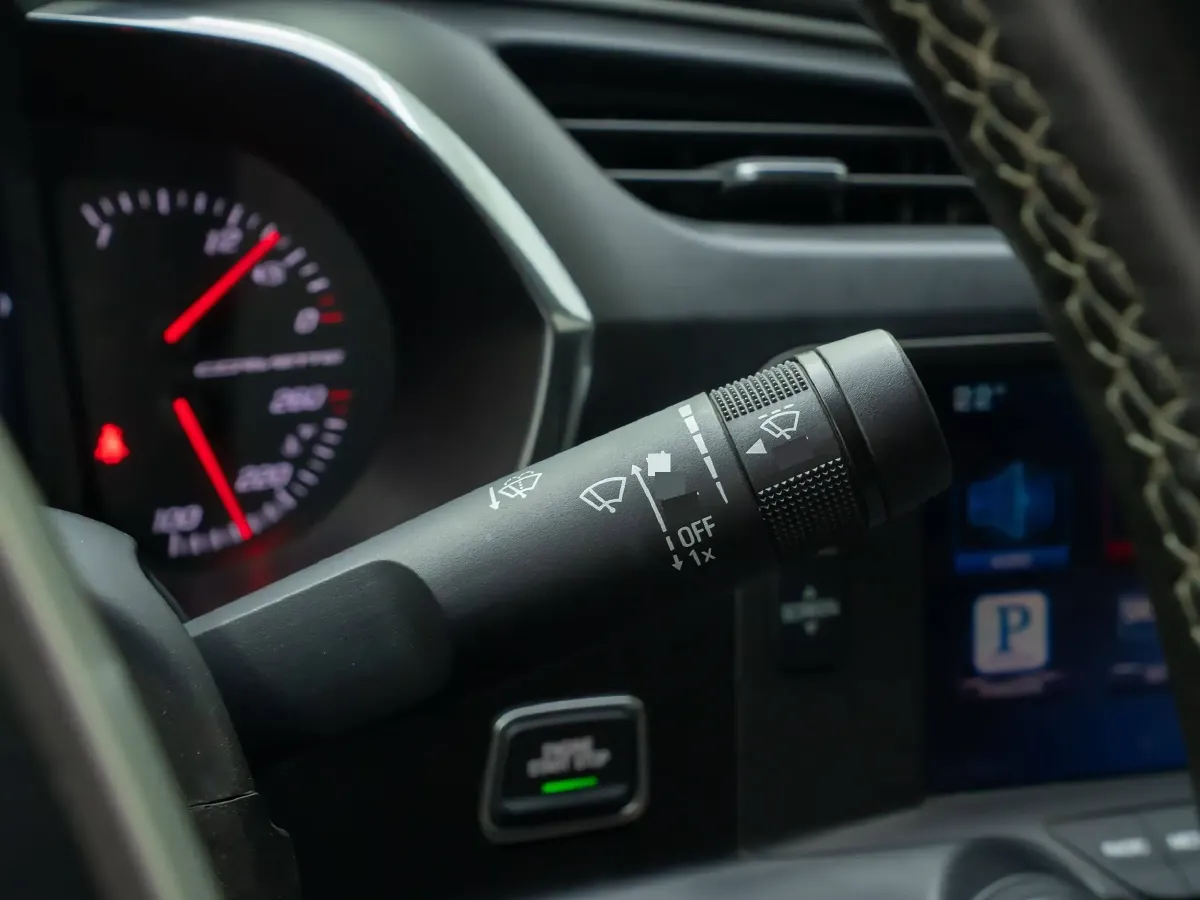 2020 Chevrolet Corvette 6.2L 496HP V8 8DCT,autocango,china used car exporter,china ev exporter,chinese used car exporter,chinese used ev exporter