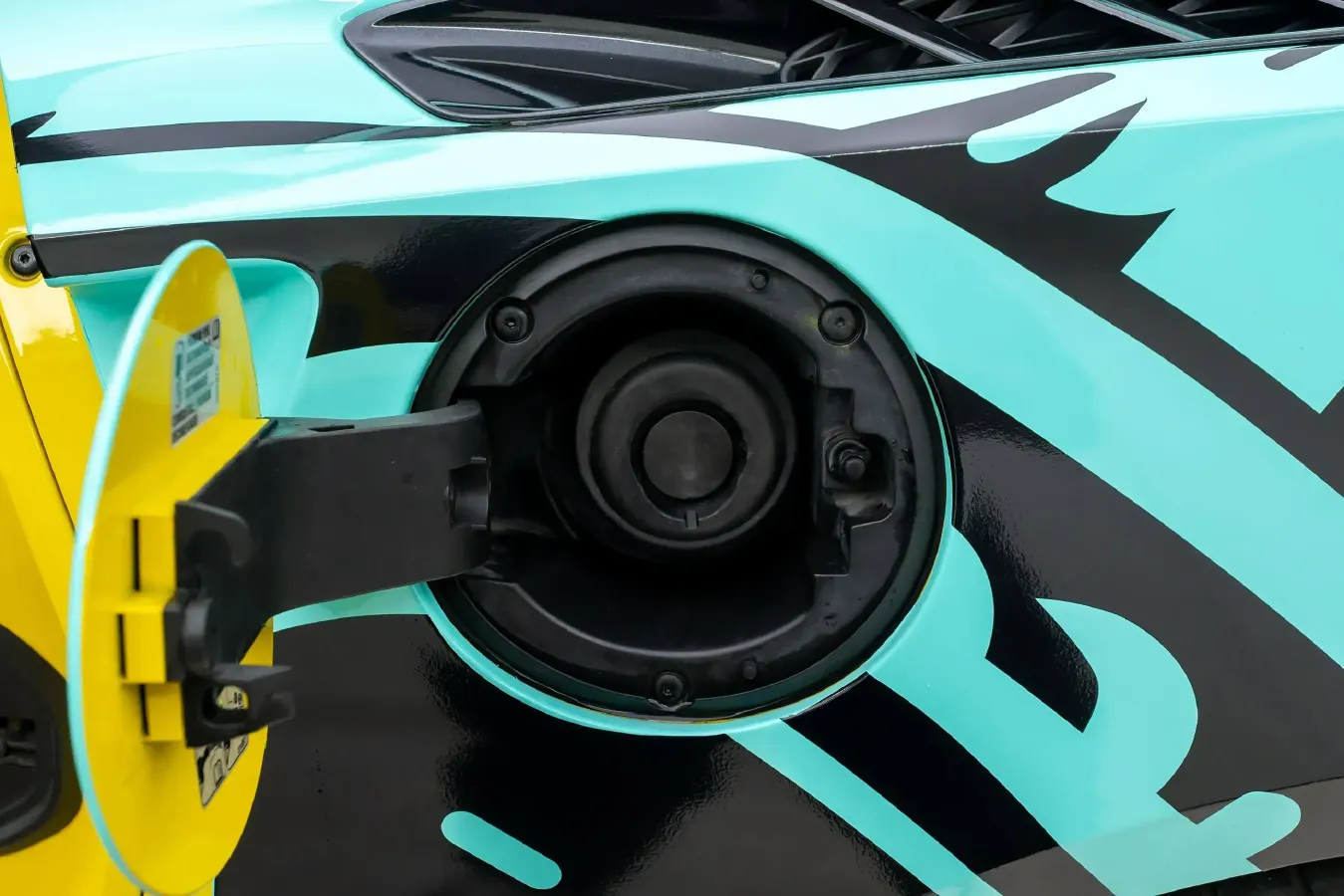 2020 Chevrolet Corvette 6.2L 496HP V8 8DCT,autocango,china used car exporter,china ev exporter,chinese used car exporter,chinese used ev exporter