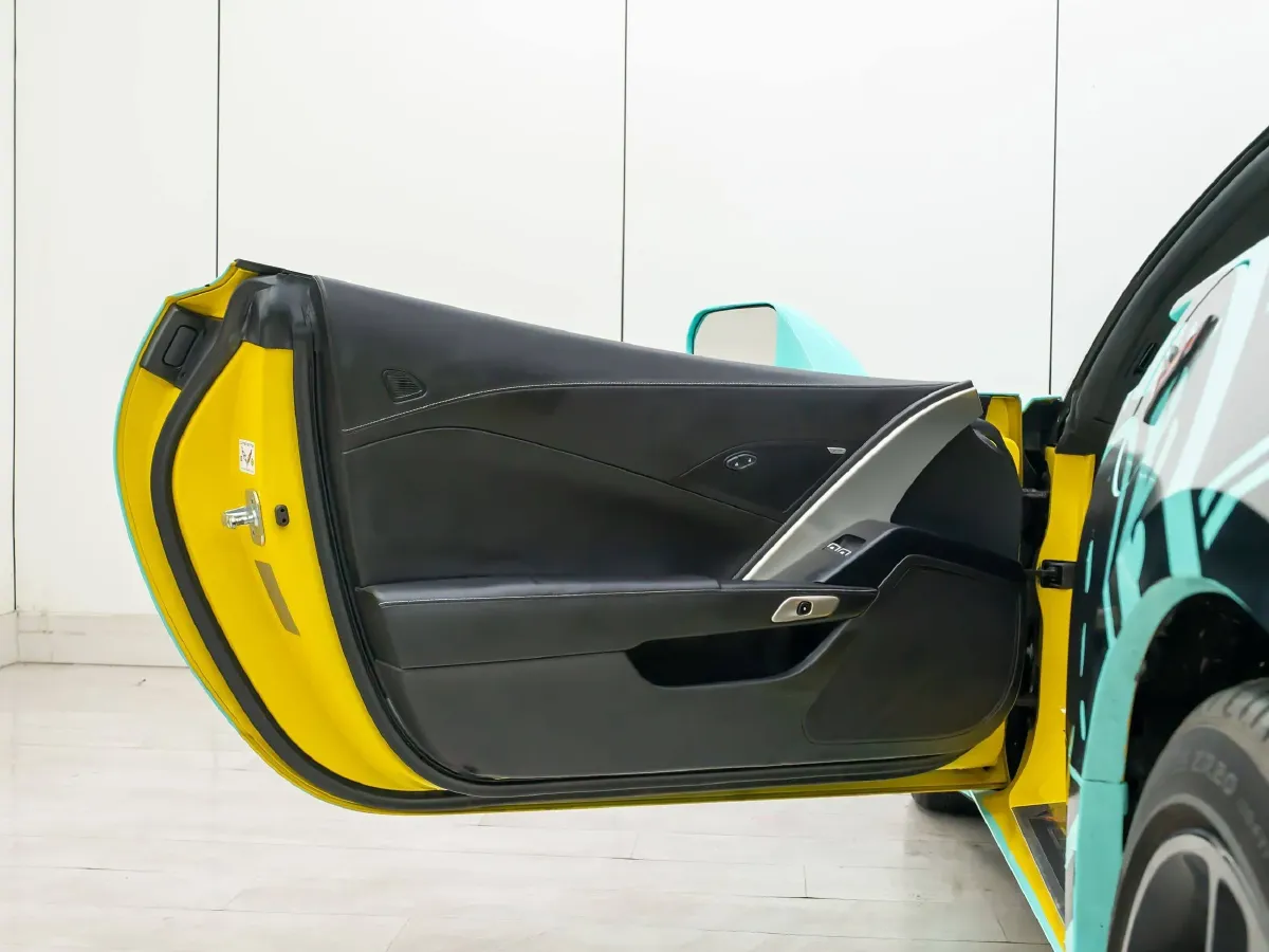 2020 Chevrolet Corvette 6.2L 496HP V8 8DCT,autocango,china used car exporter,china ev exporter,chinese used car exporter,chinese used ev exporter