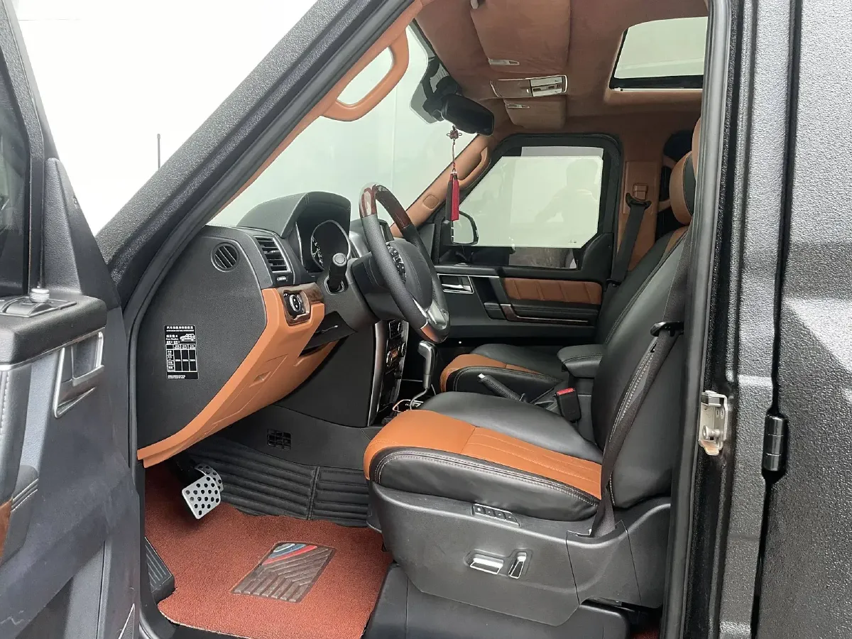 2018 BeiJing BJ80 2.3T 250HP L4 6AT,autocango,china used car exporter,china ev exporter,chinese used car exporter,chinese used ev exporter