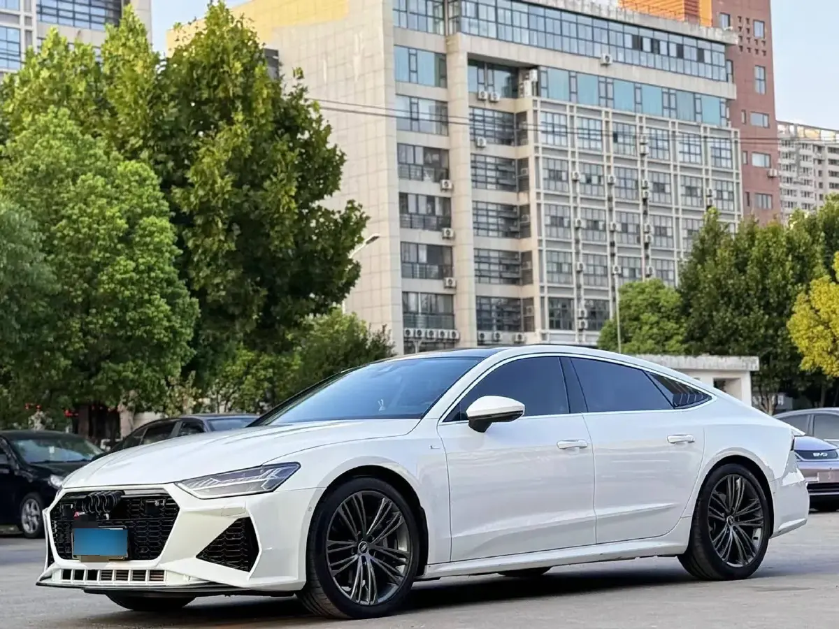 2022 Audi A7 2.0T 245HP L4 7DCT