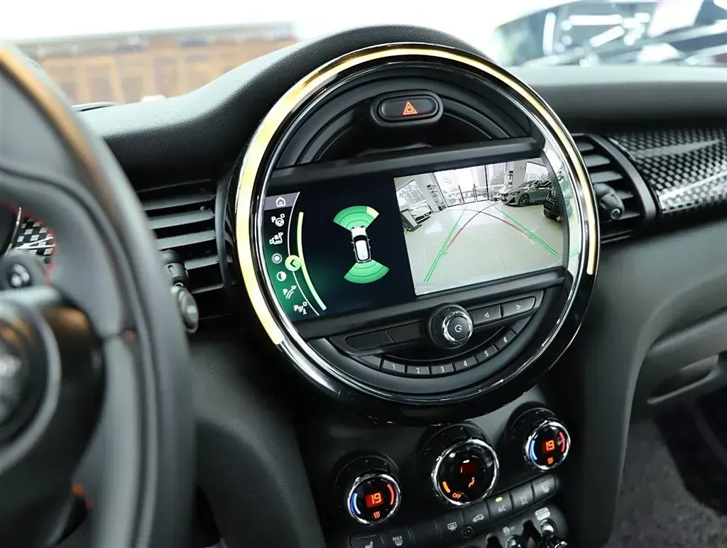 2021 MINI JCW 2.0T 231HP L4 8AT,autocango,china used car exporter,china ev exporter,chinese used car exporter,chinese used ev exporter