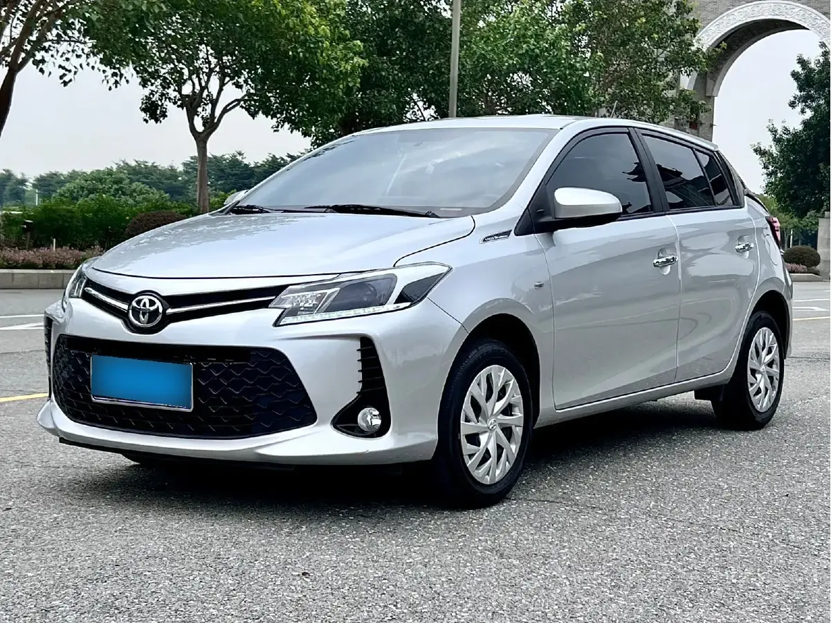2022 Toyota Vios FS 1.5L 112HP L4 CVT