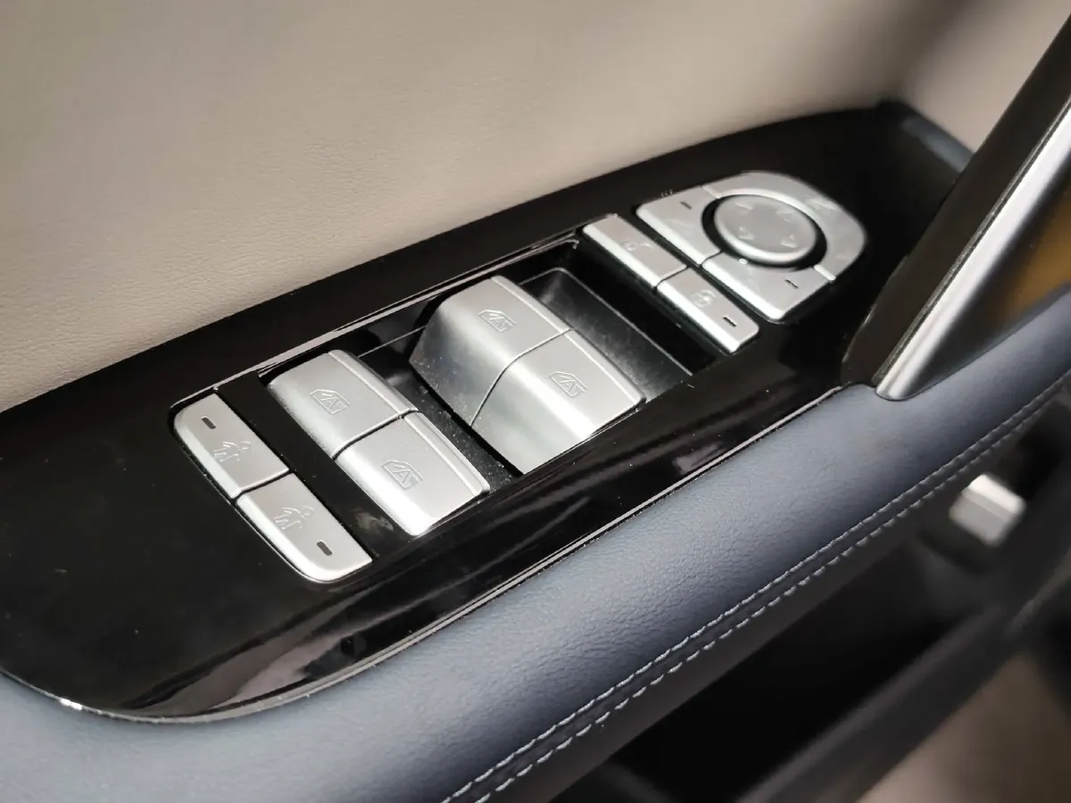 2024 BYD Tang 1.5T 139HP L4 E-CVT PHEV 45.8KWH,autocango,china used car exporter,china ev exporter,chinese used car exporter,chinese used ev exporter