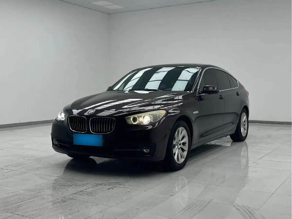 2015 BMW 5 Series GT 2.0T 245HP L4 8AT