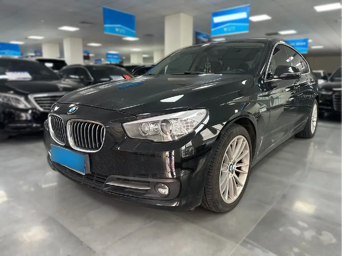 2014 BMW 5 Series GT 3.0T 306HP L6 8AT