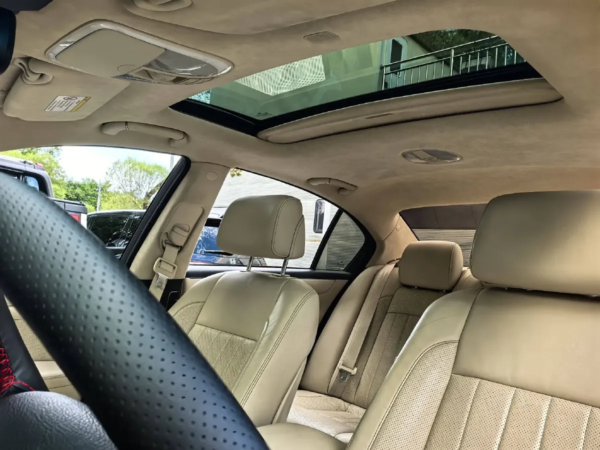 2012 Hyundai Rohens 3.0L 272HP V6 8AT,autocango,china used car exporter,china ev exporter,chinese used car exporter,chinese used ev exporter