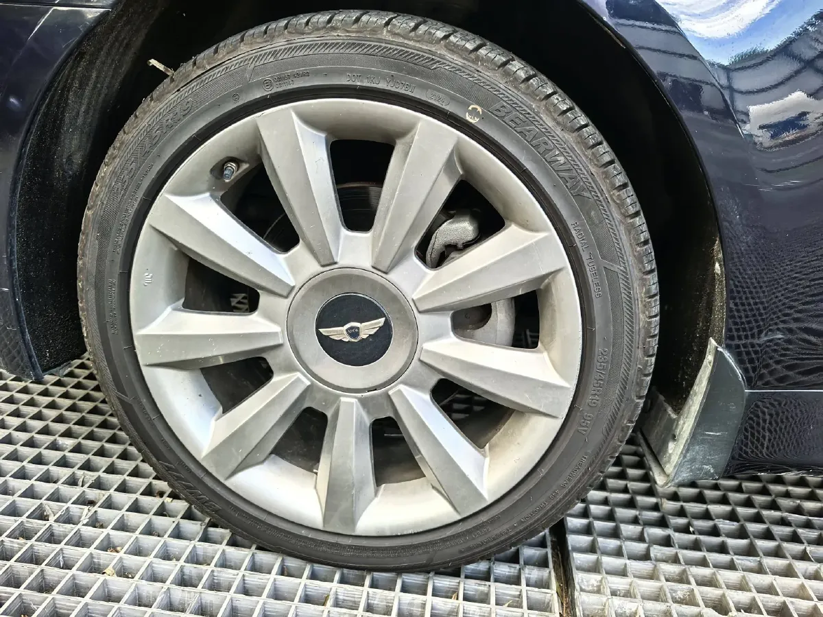 2012 Hyundai Rohens 3.0L 272HP V6 8AT,autocango,china used car exporter,china ev exporter,chinese used car exporter,chinese used ev exporter