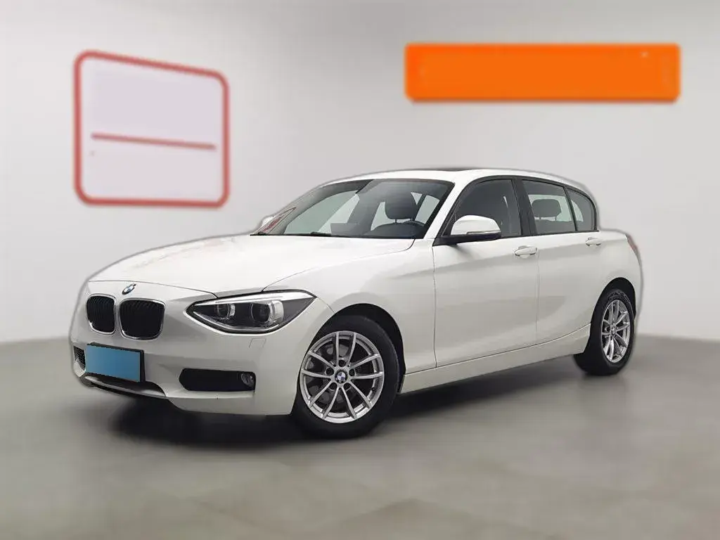 2013 BMW 1 Series 1.6T 170HP L4 8AT
