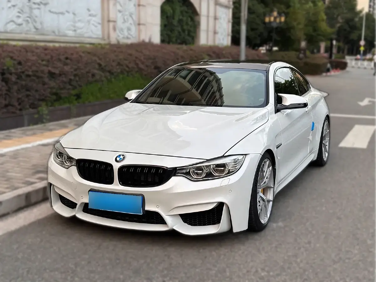 2014 BMW M4 3.0T 431HP L6 7DCT