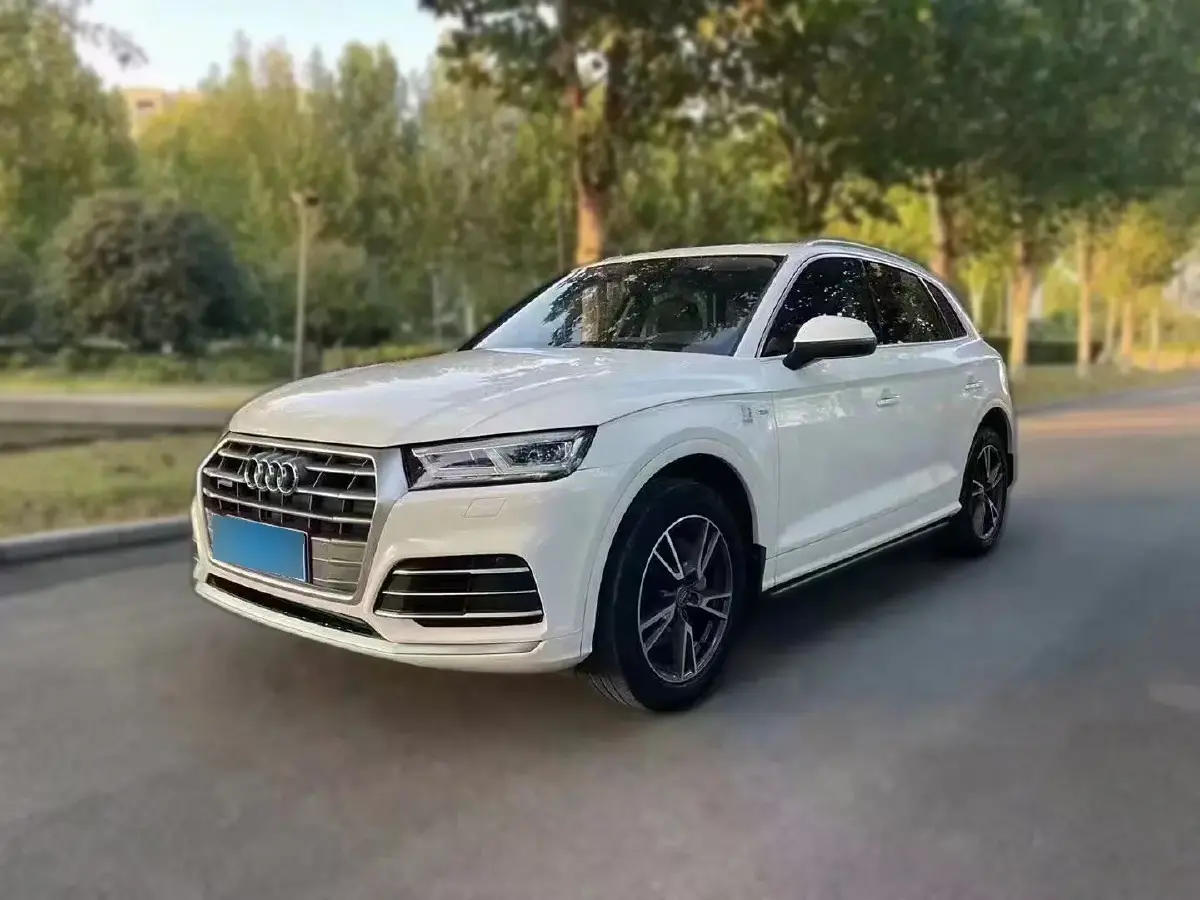 2020 Audi Q5L 2.0T 190HP L4 7DCT