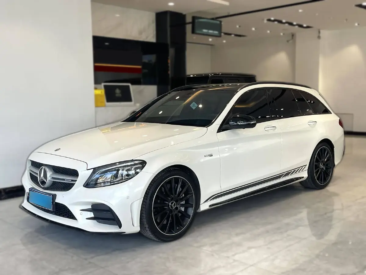 2019 Mercedes-Benz C AMG 3.0T 390HP V6 9AT