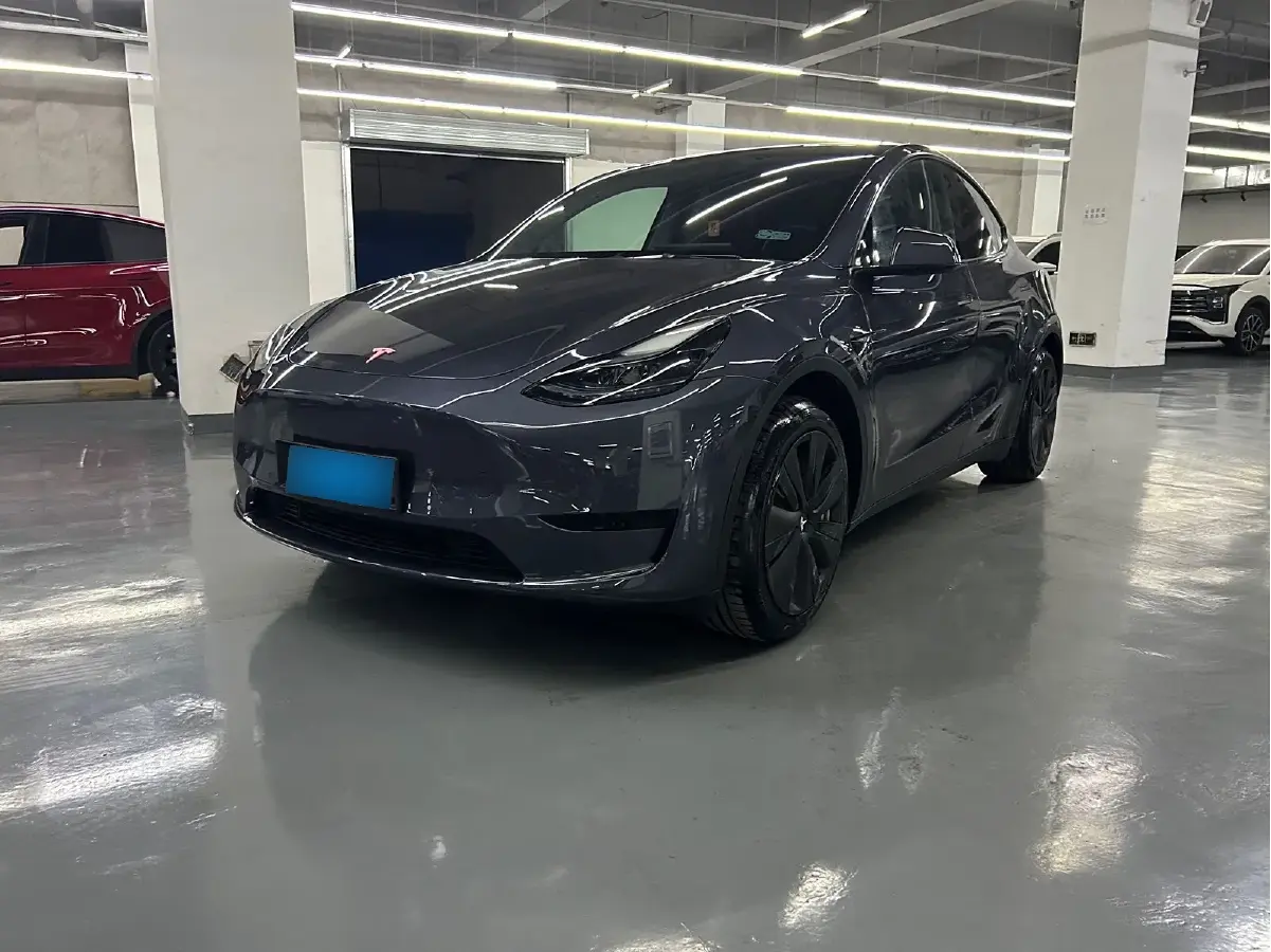 2022 Tesla Model Y BEV 60KWH