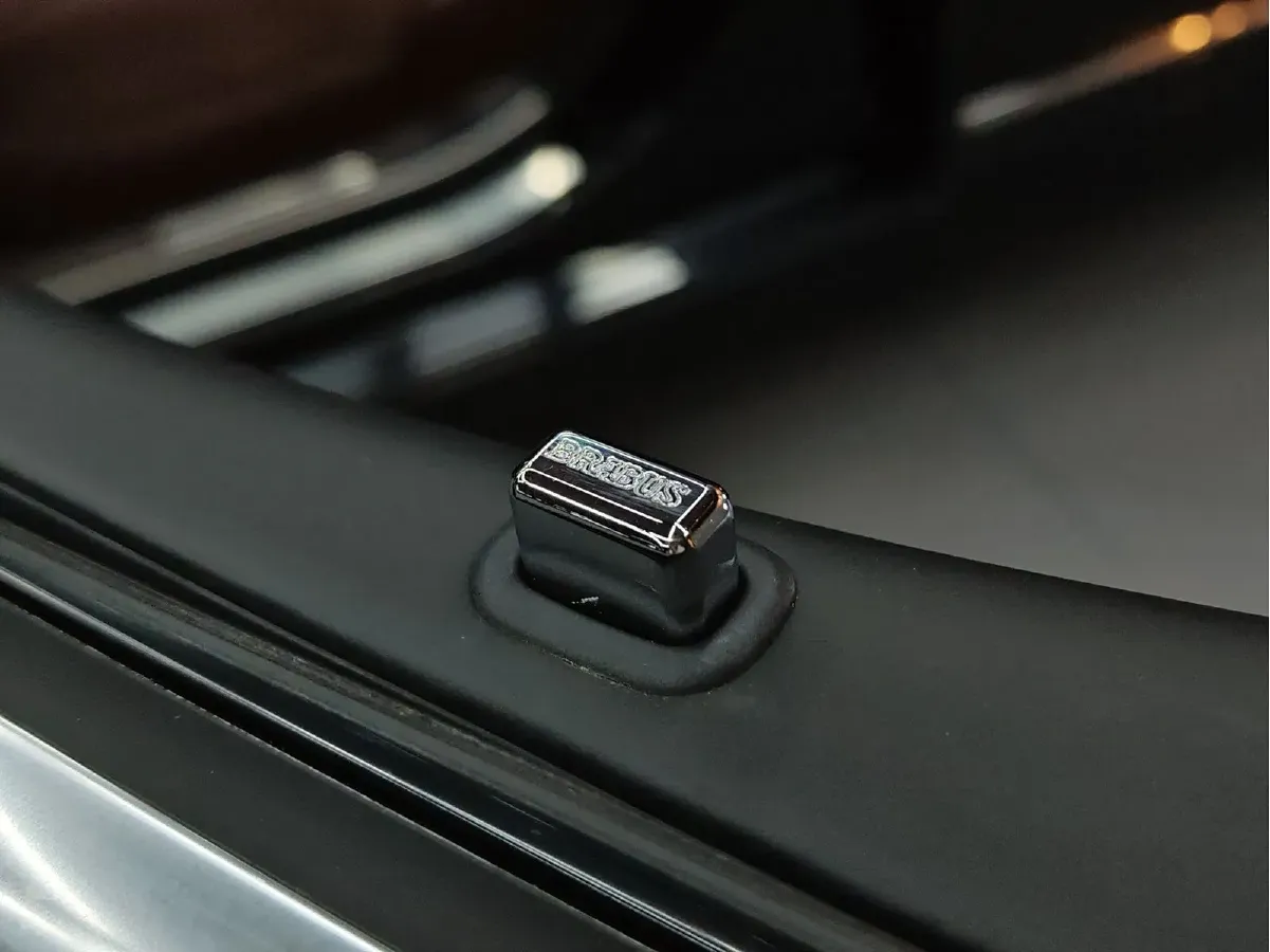 2013 Brabus S Class 4.7T 435HP V8 7AT,autocango,china used car exporter,china ev exporter,chinese used car exporter,chinese used ev exporter