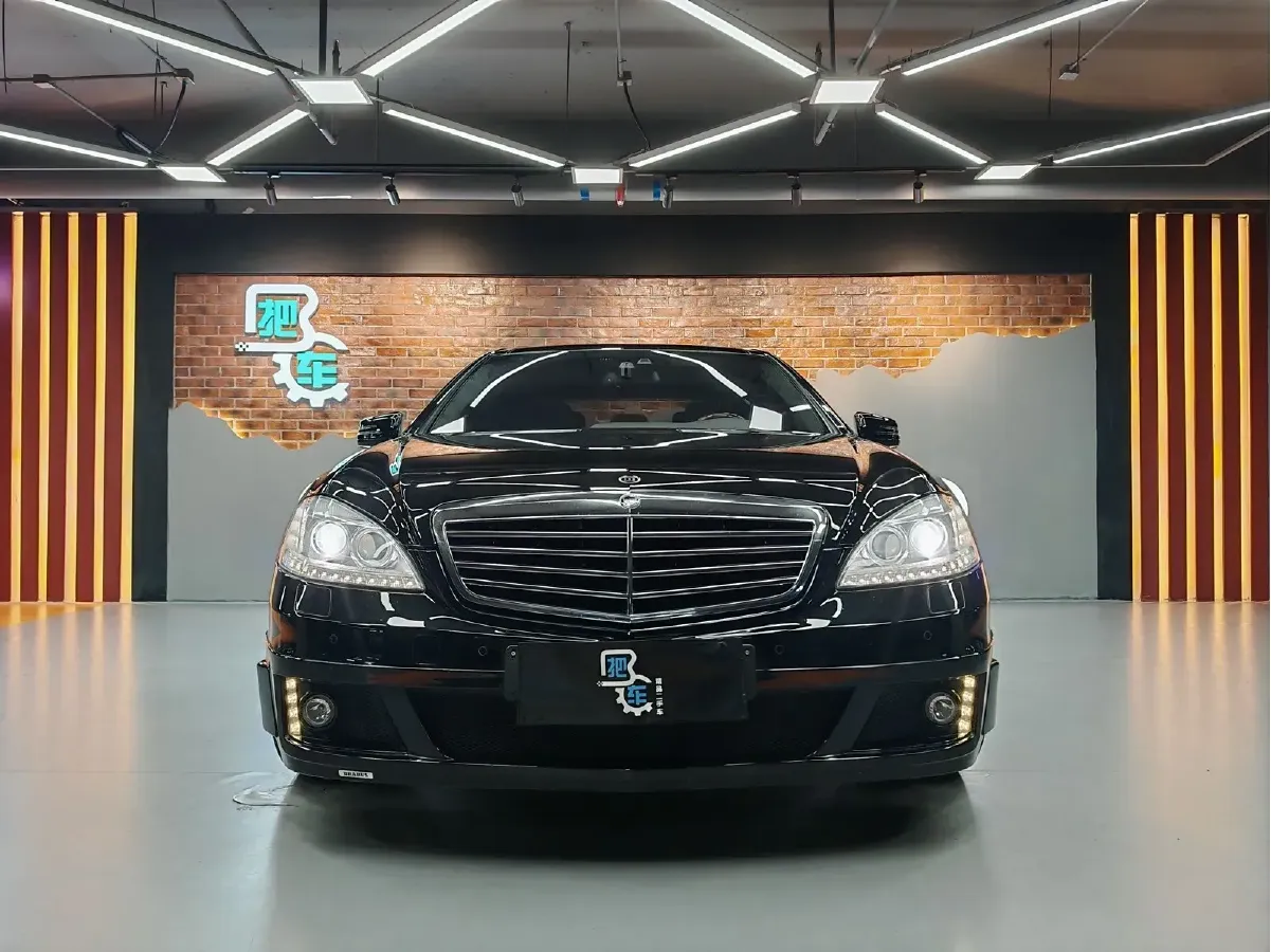 2013 Brabus S Class 4.7T 435HP V8 7AT,autocango,china used car exporter,china ev exporter,chinese used car exporter,chinese used ev exporter