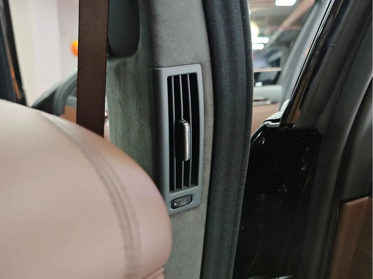 2013 Brabus S Class 4.7T 435HP V8 7AT,autocango,china used car exporter,china ev exporter,chinese used car exporter,chinese used ev exporter