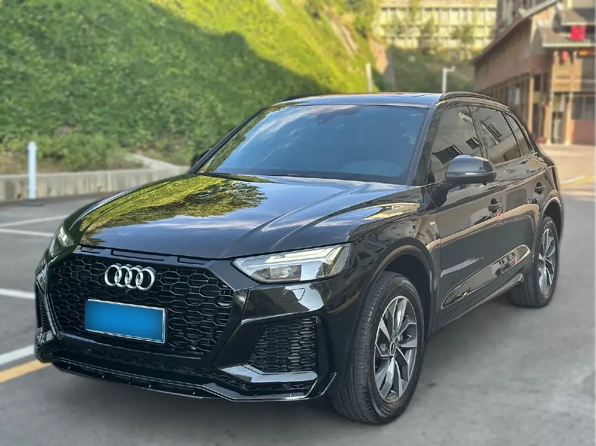 2023 Audi Q5L 2.0T 190HP L4 7DCT