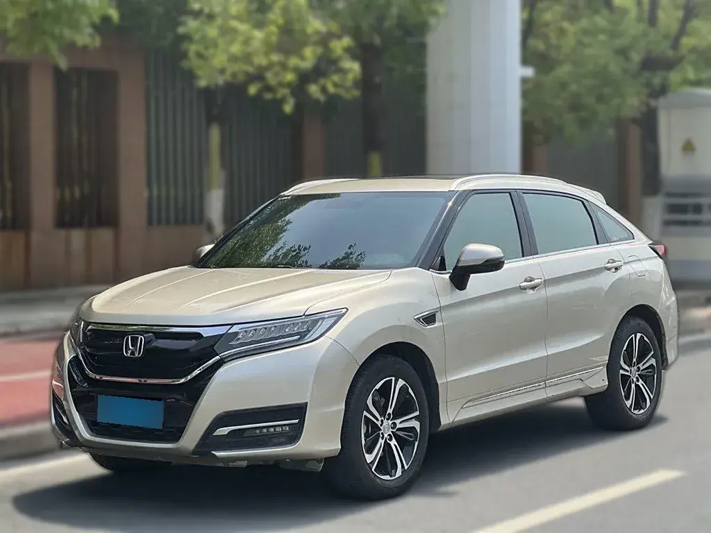 2017 Honda UR-V 2.0T 272HP L4 9AT