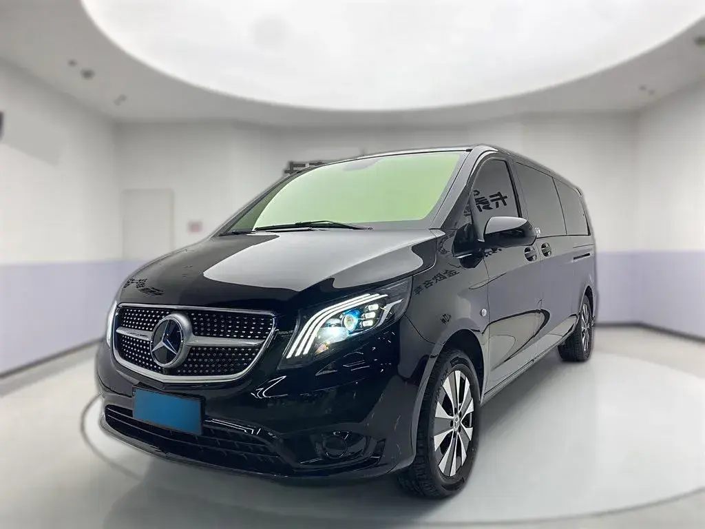 2023 Mercedes-Benz Vito 2.0T 211HP L4 9AT
