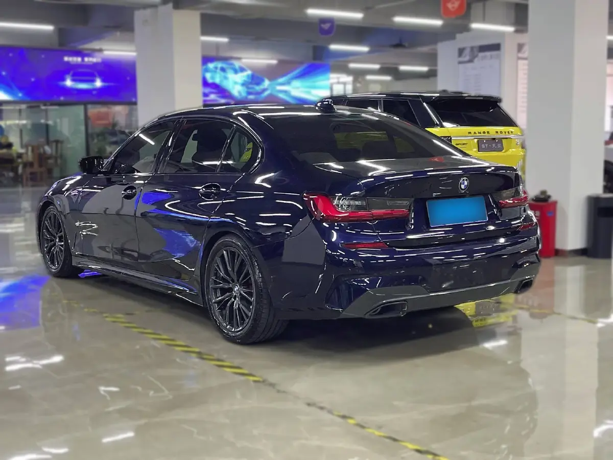 2021 BMW 3 Series 2.0T 184HP L4 8AT