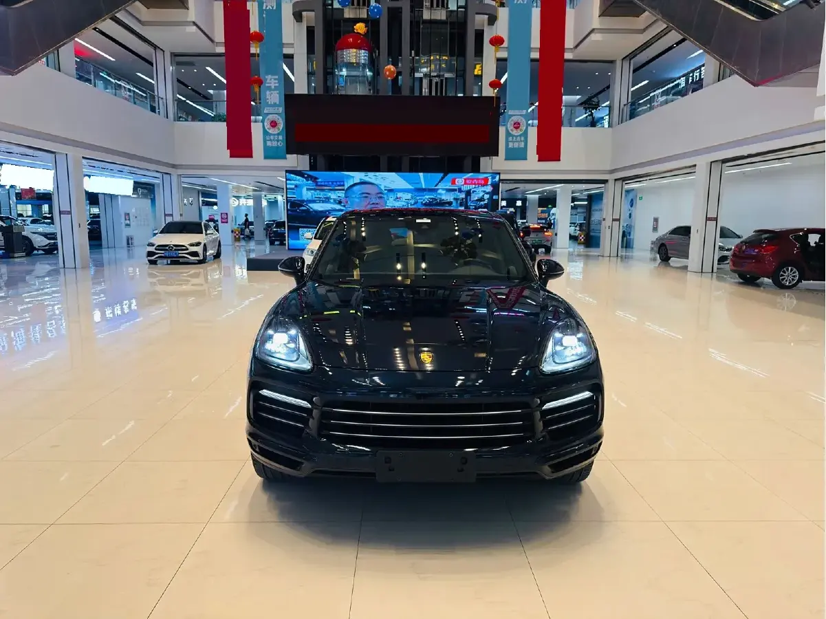 2018 Porsche Cayenne 3.0T 340HP V6 8AT