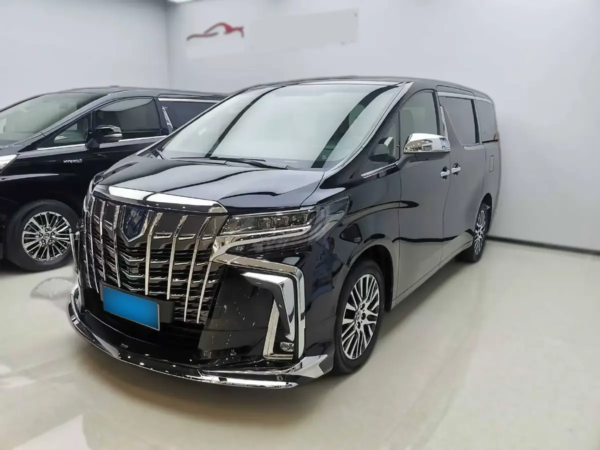 2018 Toyota Alphard 3.5L 275HP V6 6AT