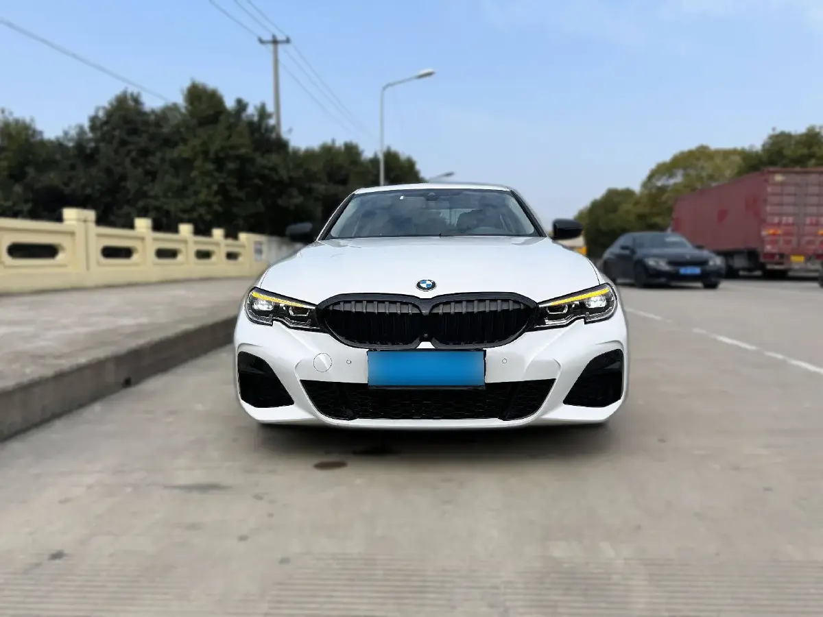 2020 BMW 3 Series 2.0T 184HP L4 8AT