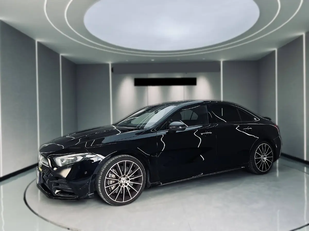 2023 Mercedes-Benz A AMG 2.0T 306HP L4 7DCT
