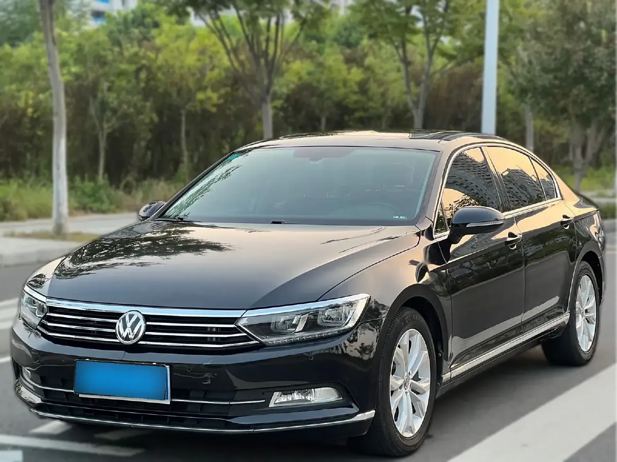 2017 Volkswagen Magotan 1.8T 180HP L4 7DCT