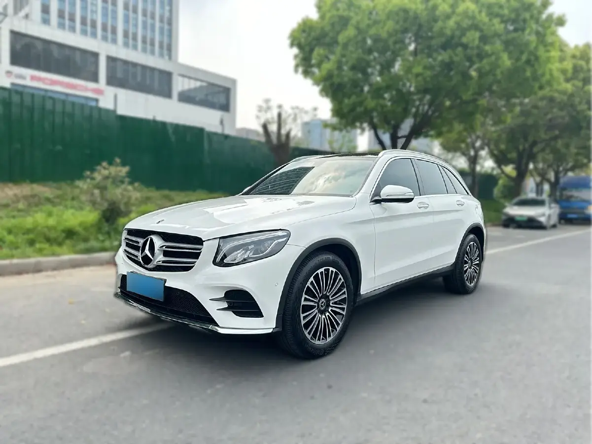 2018 Mercedes-Benz GLC Class 2.0T 211HP L4 9AT