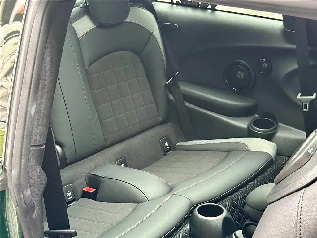 2023 MINI JCW COUNTRYMAN 2.0T 272HP L4 8AT,autocango,china used car exporter,china ev exporter,chinese used car exporter,chinese used ev exporter