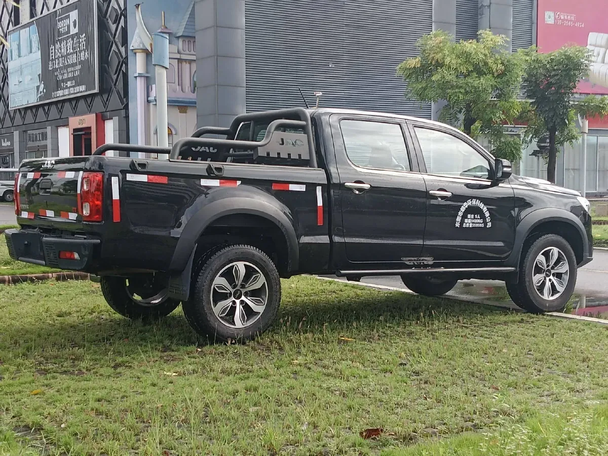 2020 JAC T8 2.0T 150HP L4 6MT,autocango,china used car exporter,china ev exporter,chinese used car exporter,chinese used ev exporter