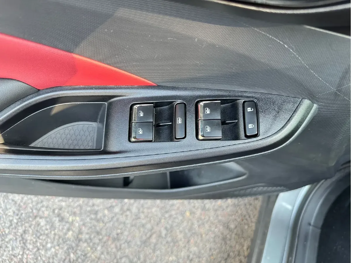 2021 ChangAn Oshan X5 1.5T 180HP L4 7DCT,autocango,china used car exporter,china ev exporter,chinese used car exporter,chinese used ev exporter