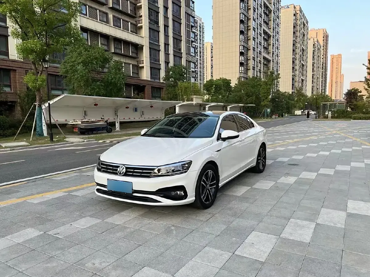 2021 Volkswagen Lamando 1.4T 150HP L4 7DCT