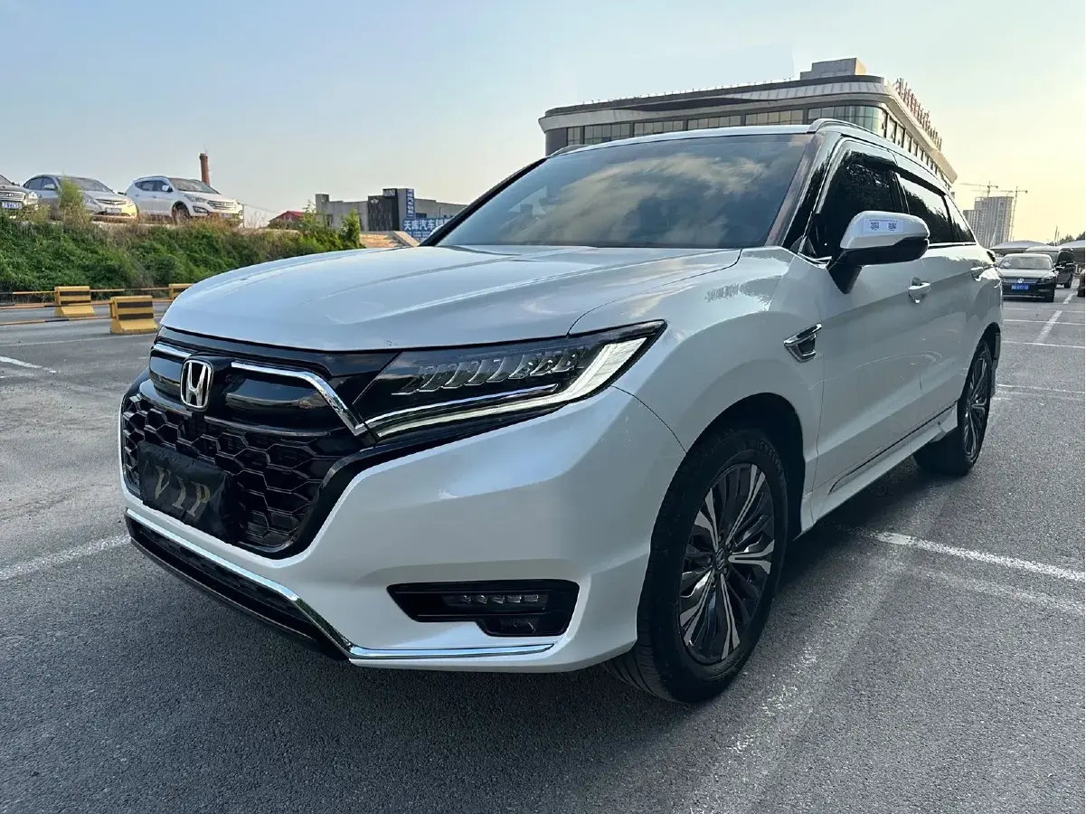 2020 Honda UR-V 2.0T 272HP L4 9AT
