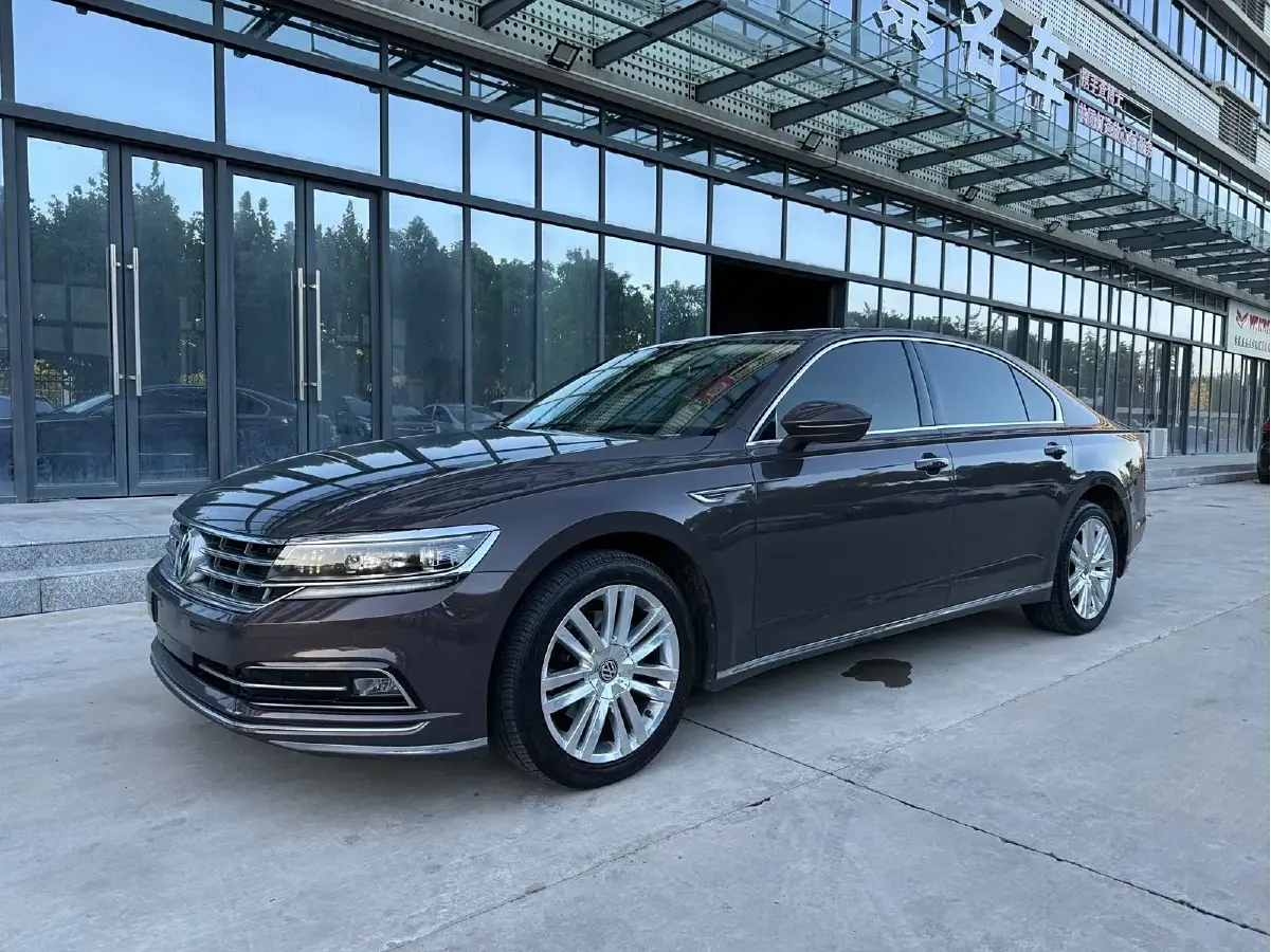 2016 Volkswagen Phideon 2.0T 224HP L4 7DCT