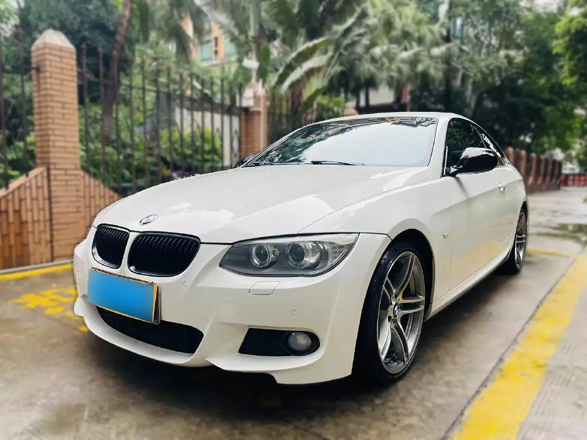 2012 BMW 3 Series 3.0T 306HP L6 6AT