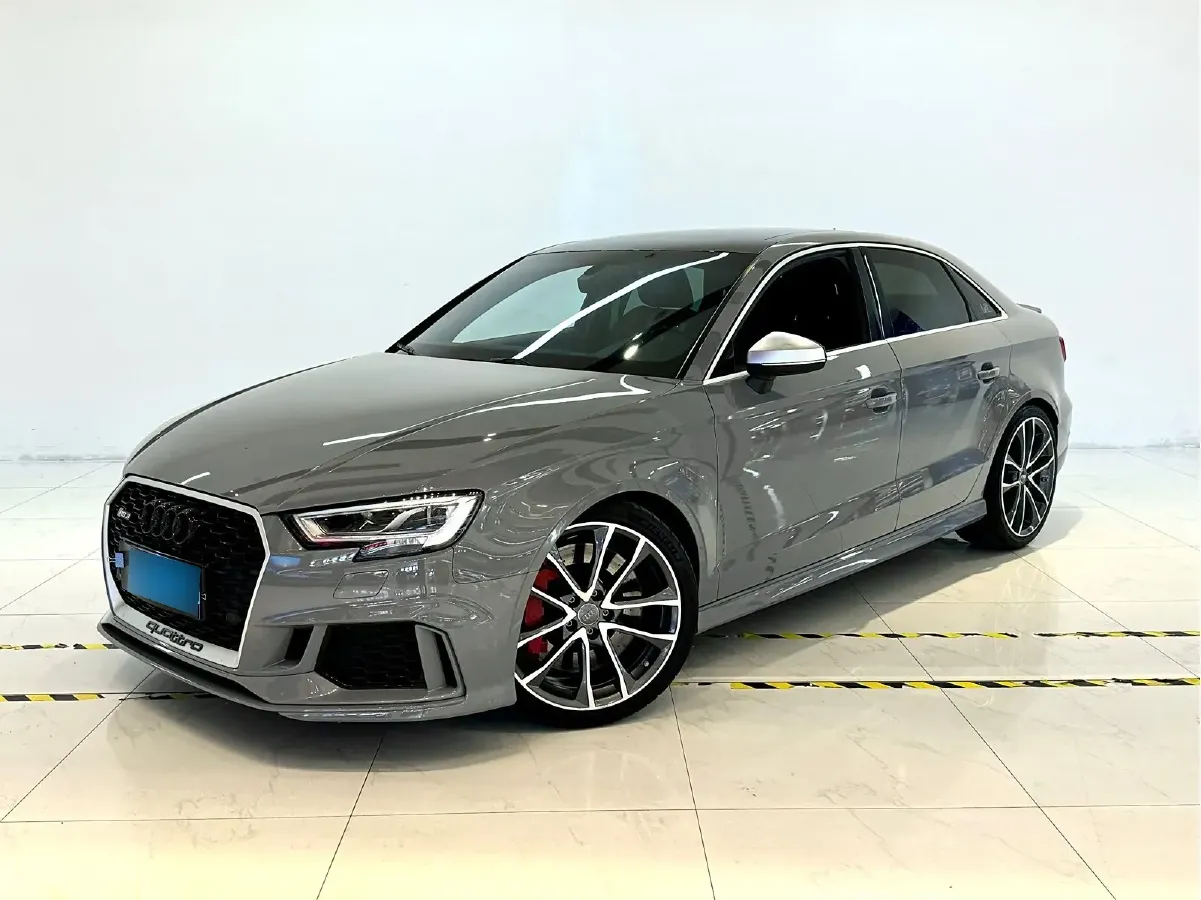 2017 Audi RS 3 2.5T 400HP L5 7DCT,autocango,china used car exporter,china ev exporter,chinese used car exporter,chinese used ev exporter