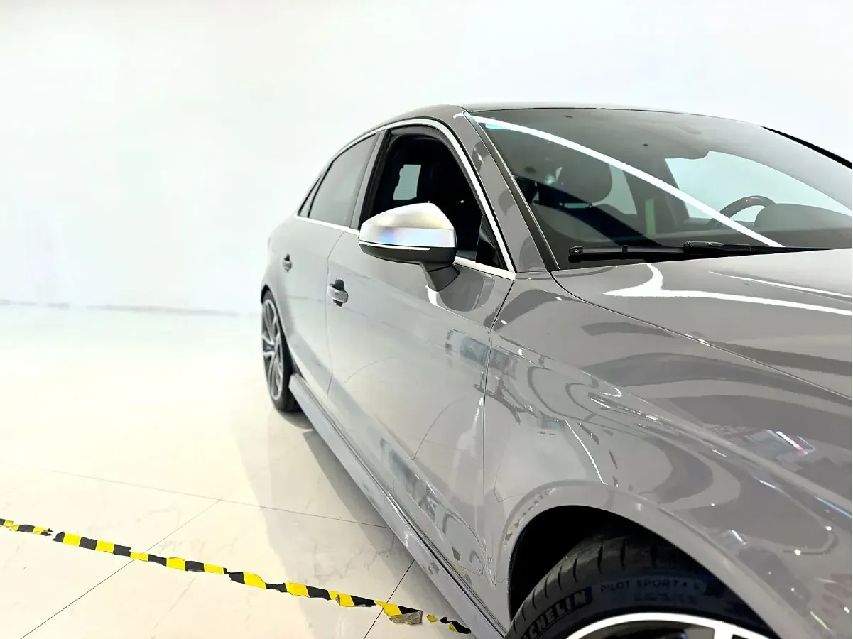 2017 Audi RS 3 2.5T 400HP L5 7DCT,autocango,china used car exporter,china ev exporter,chinese used car exporter,chinese used ev exporter