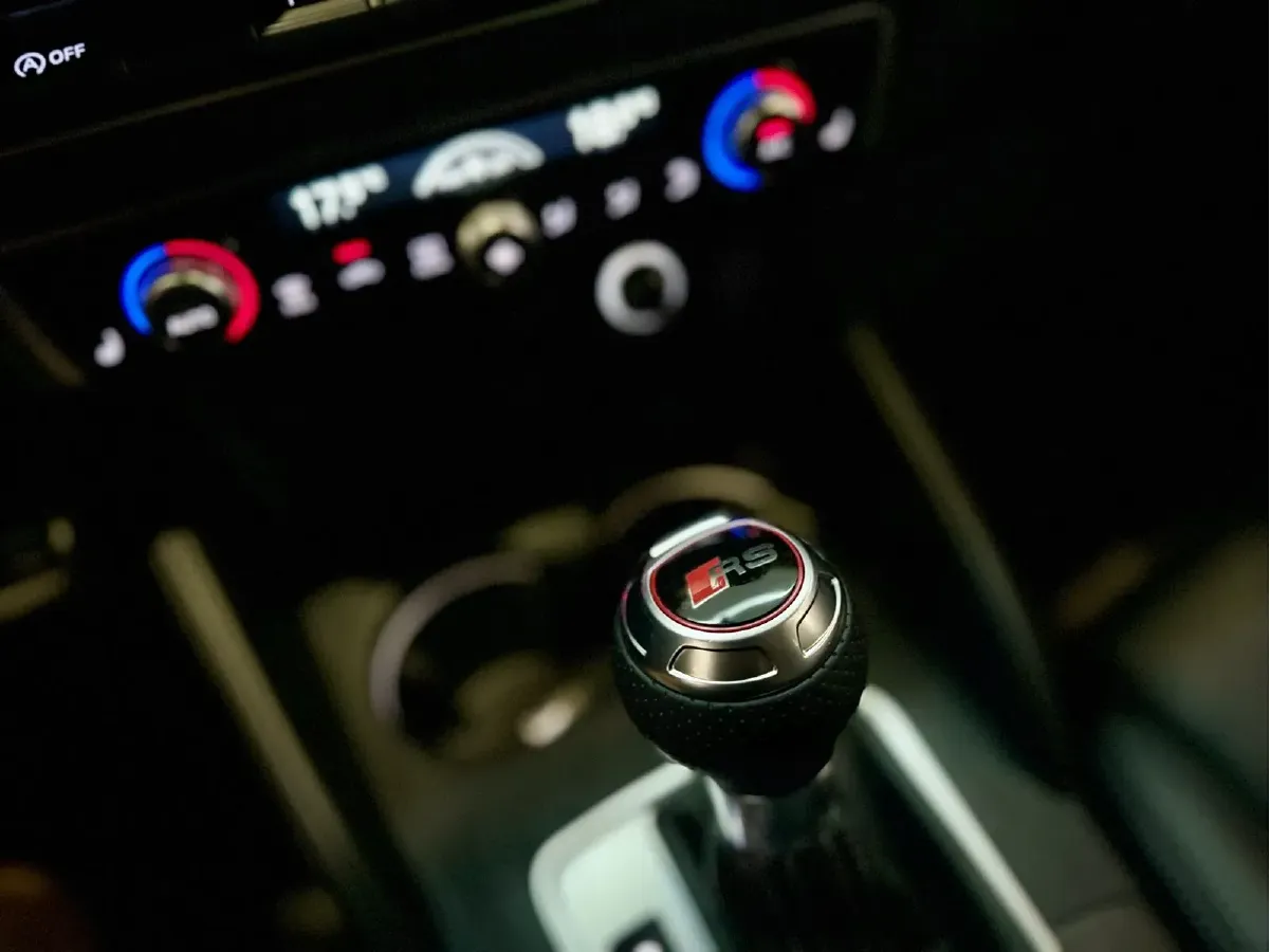 2017 Audi RS 3 2.5T 400HP L5 7DCT,autocango,china used car exporter,china ev exporter,chinese used car exporter,chinese used ev exporter