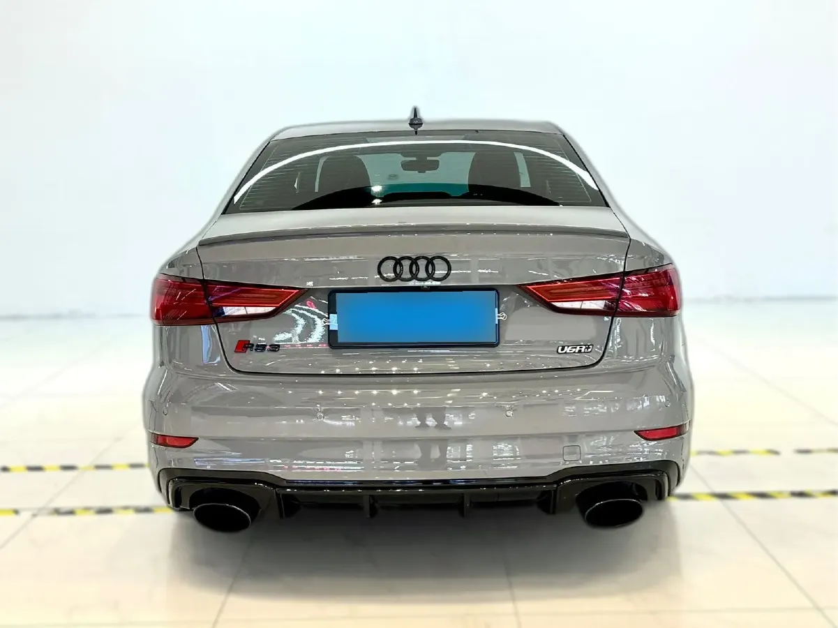 2017 Audi RS 3 2.5T 400HP L5 7DCT,autocango,china used car exporter,china ev exporter,chinese used car exporter,chinese used ev exporter