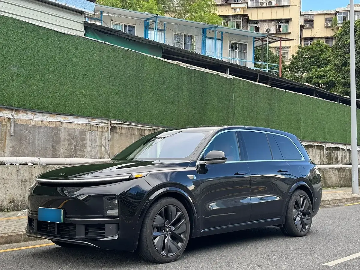 2023 Li L9 Range Extended 154HP REEV 42.6KWH