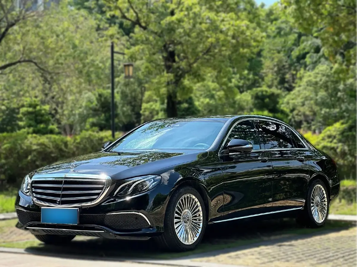 2017 Mercedes-Benz E Class 2.0T 245HP L4 9AT