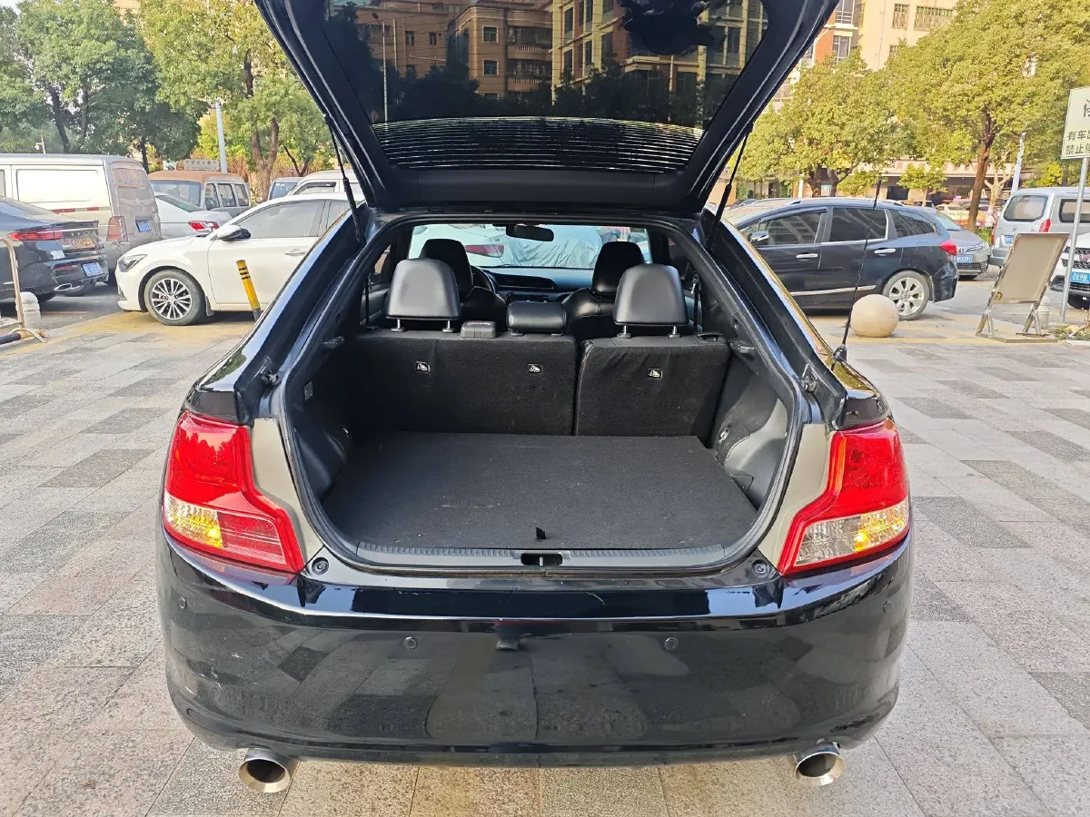 2011 Toyota Zelas 2.5L 178HP L4 6AT,autocango,china used car exporter,china ev exporter,chinese used car exporter,chinese used ev exporter