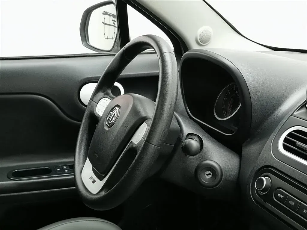 2015 MG 3SW 1.5L 109HP L4 5AMT,autocango,china used car exporter,china ev exporter,chinese used car exporter,chinese used ev exporter