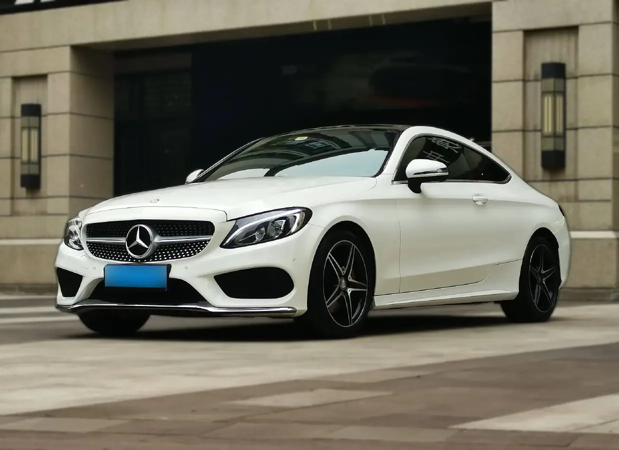 2017 Mercedes-Benz C Class 2.0T 184HP L4 7AT