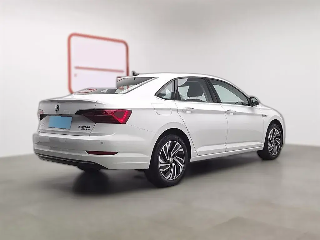 2022 Volkswagen Sagitar 1.4T 150HP L4 7DCT